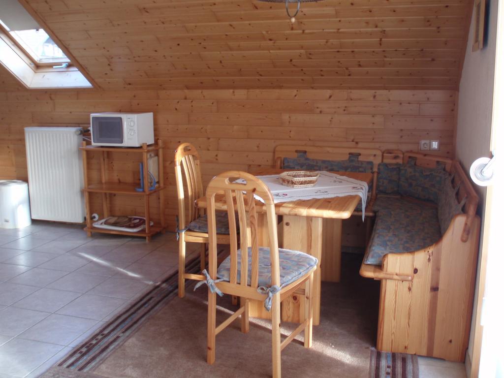 Ferienwohnung Anna Scheid Келберг Екстериор снимка