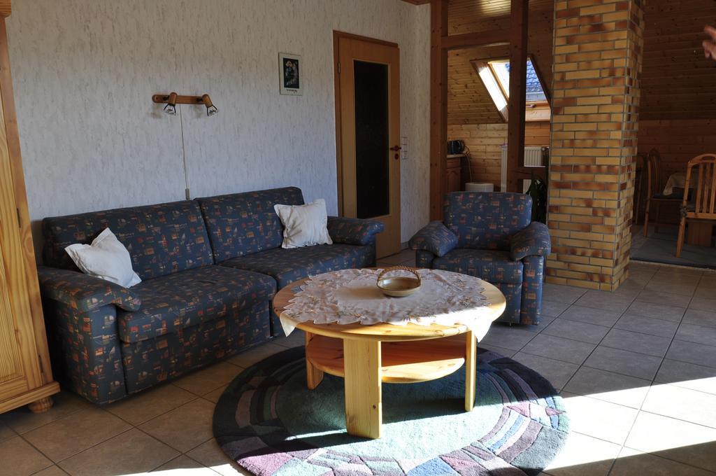 Ferienwohnung Anna Scheid Келберг Екстериор снимка
